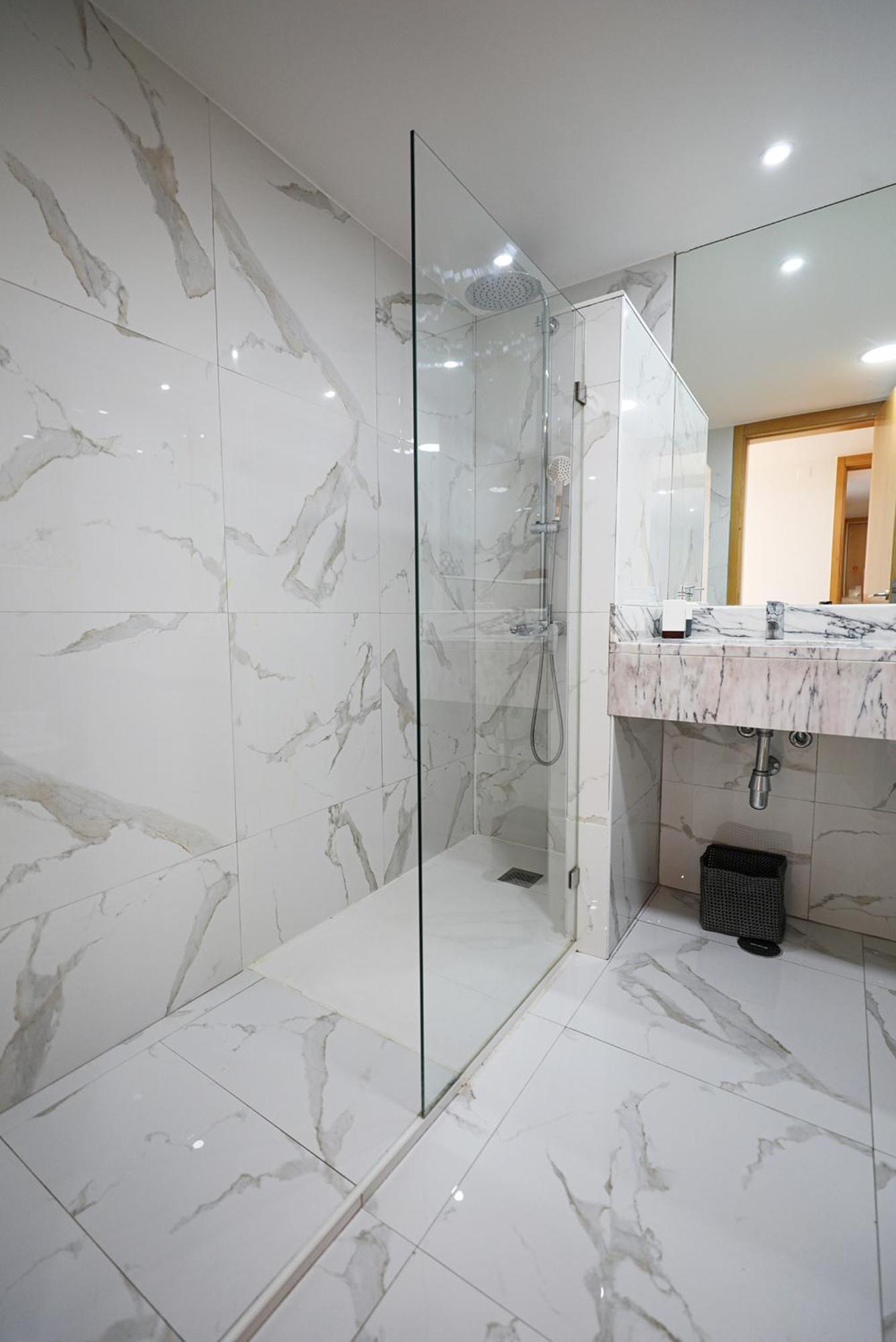 B19 - Marina Bay Apartment Лагос Екстериор снимка